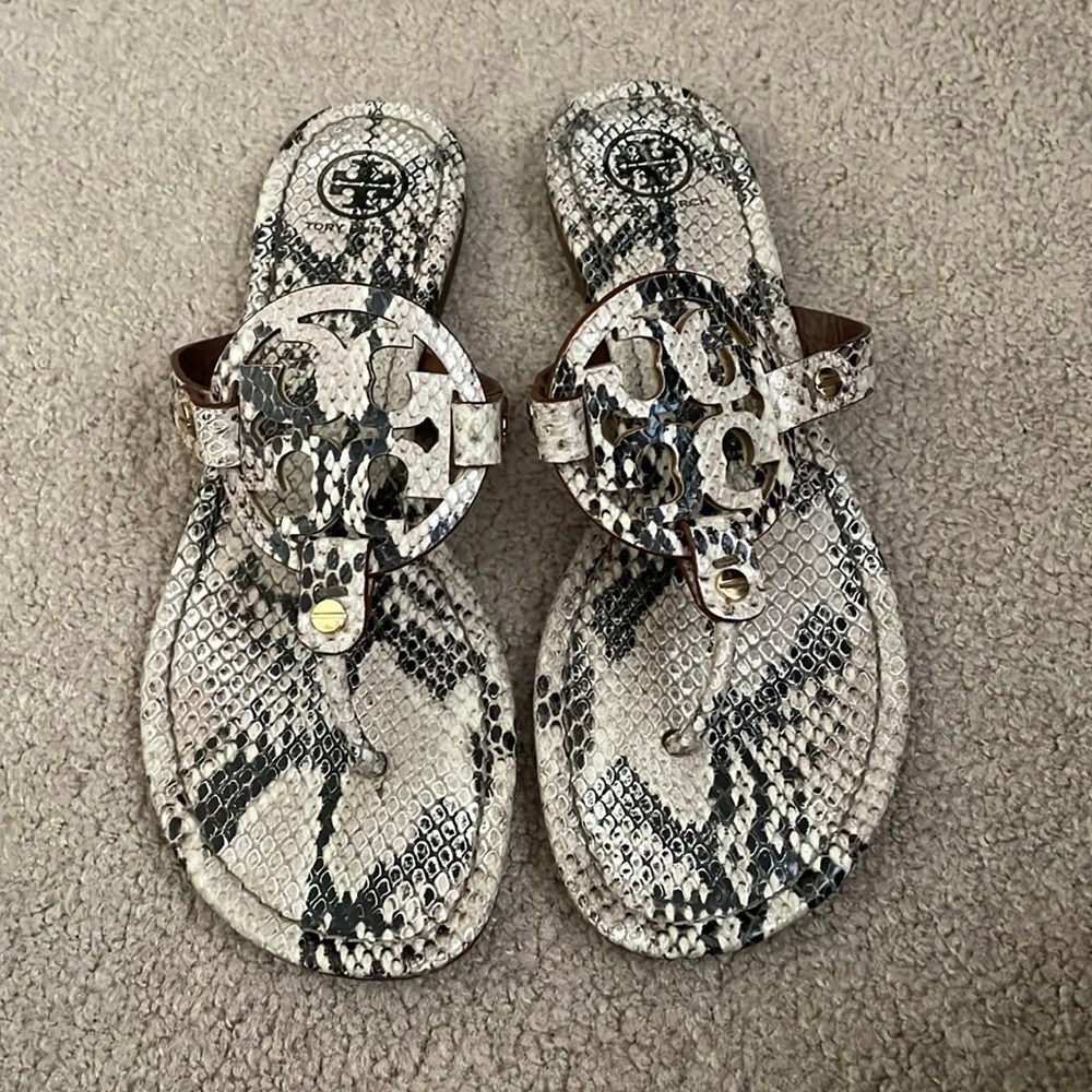 Tory burch sandals